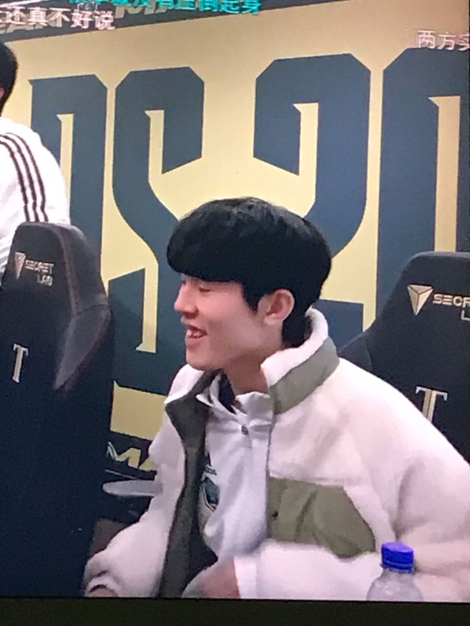 手的冲击时 手的冲击时