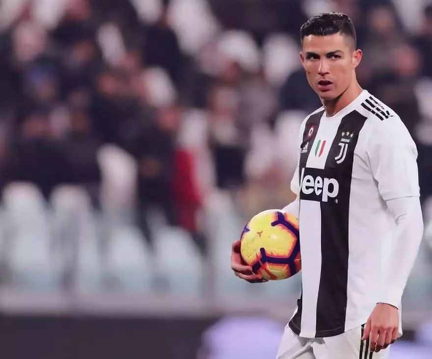 男团比赛中 男团比赛中