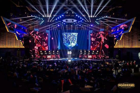 源而闻名 源而闻名