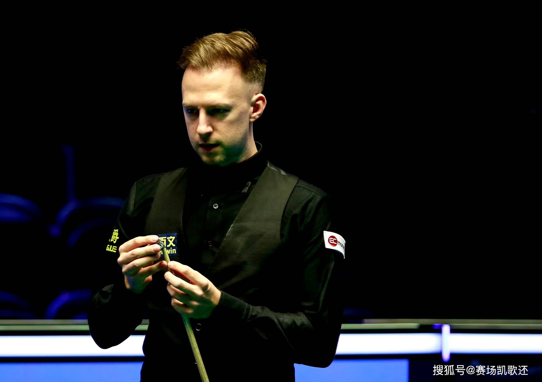 按照多数球 按照多数球