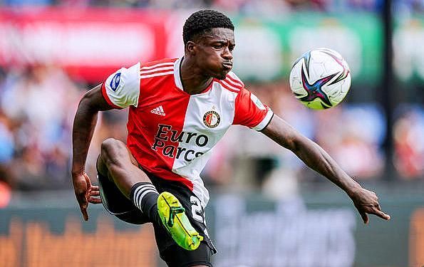em